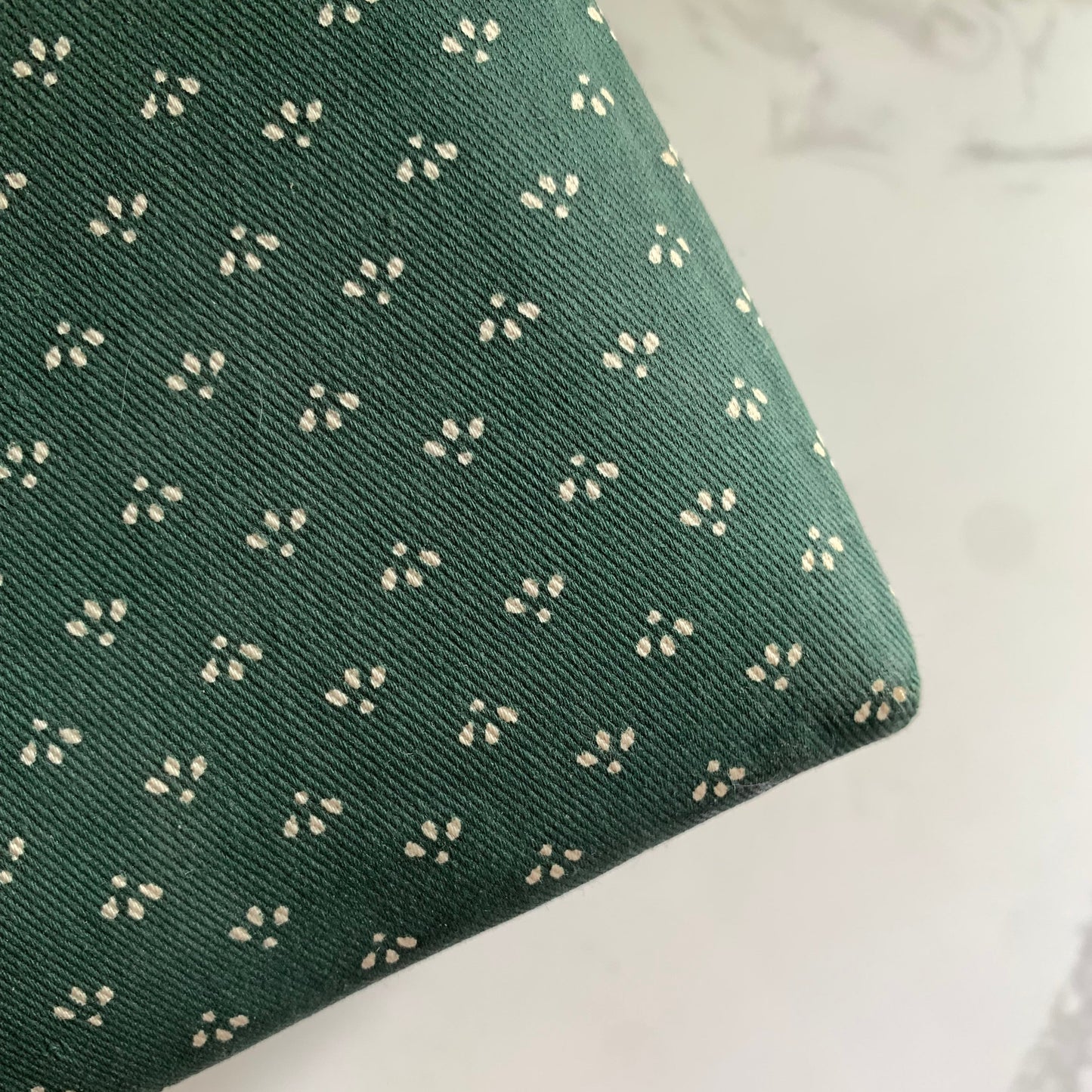 Vintage Green Floral Singer Sewing Box