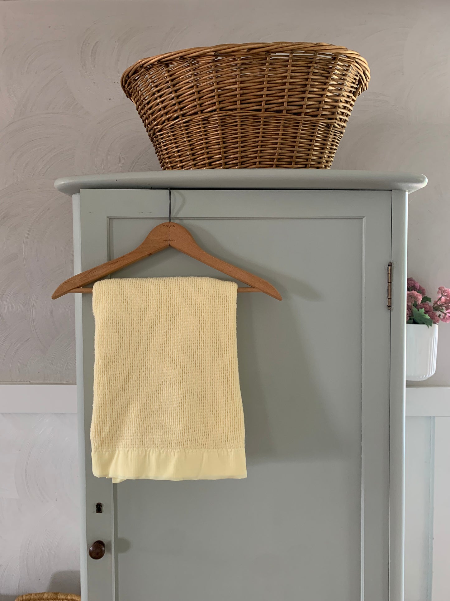 Satin Trimmed Yellow Baby Blanket