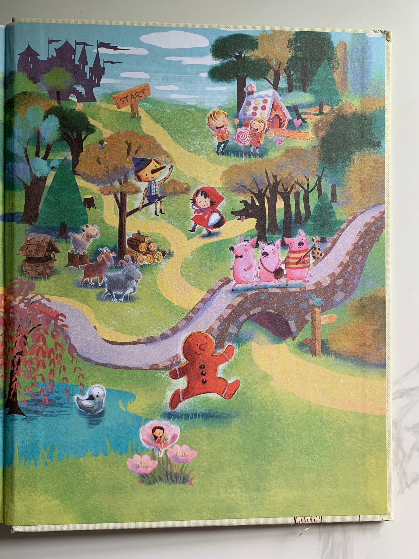 A Treasury of Five Minute Stories